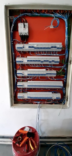 MANTENIMIENTO INTEGRAL ELÉCTRICO 