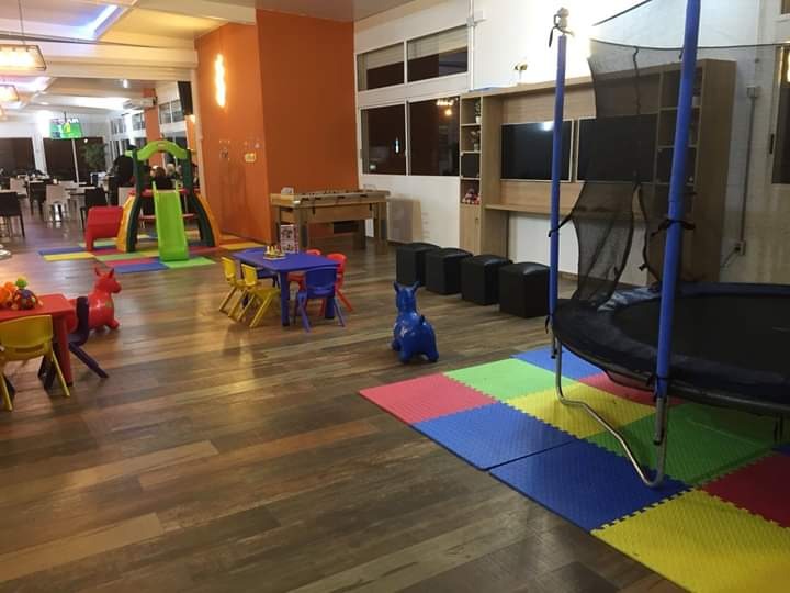 PIZZERIA MEDITERRANEA  