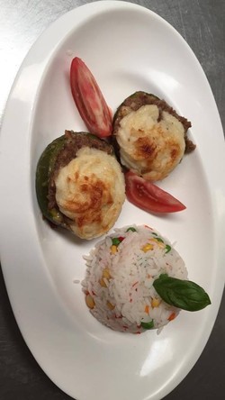 TALLER GASTRONOMICO LUIS ZUNINO 