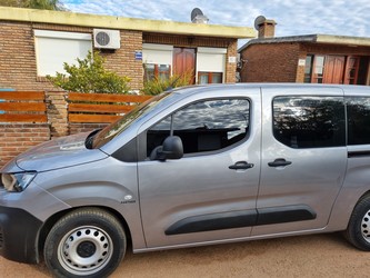 FLETES Y TRASLADOS CARLITOS 