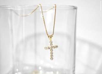 LUCIANO JOYERIA Y OPTICA 