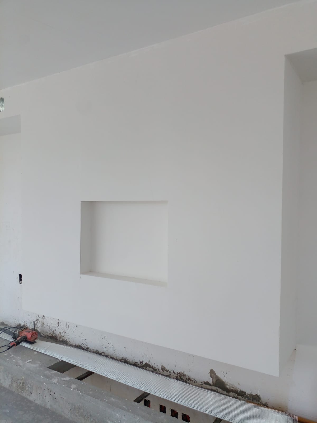 MORALES CONSTRUCCIONES  