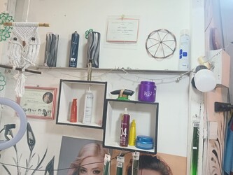 PELUQURÍA UNISEX MIRTA CESPEDES 