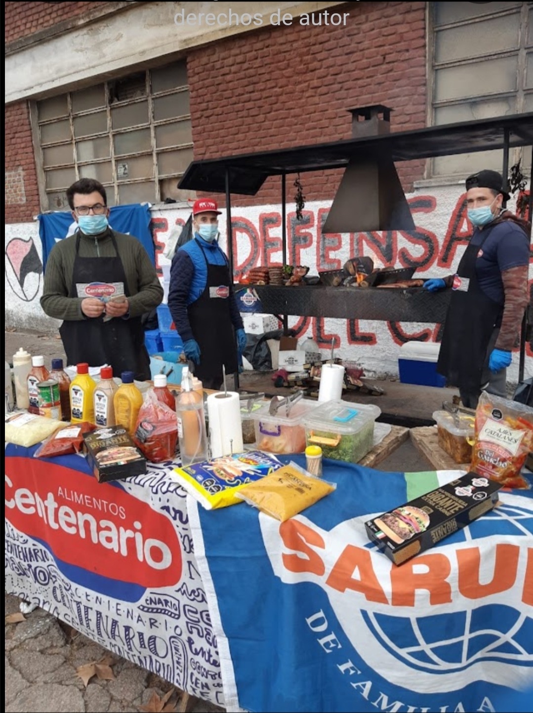 PARRILLA EL QUEBRACHO Nuestro equipo Excelente grupo y equipo de trabajo  brindandole u