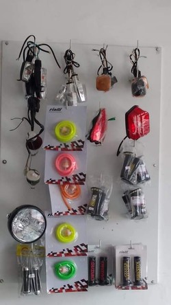 MOTOMECANICA MONO JUAN 