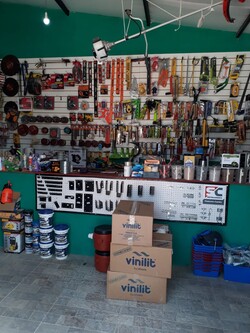 Lo de Juan Barraca Ferretería 