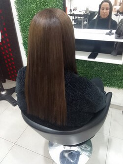 PELUQUERÍA M BARREIRO 