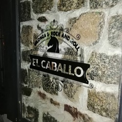 EL CABALLO MILONGA & ROCK AND ROLL 