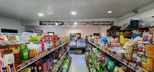 CARNICERÍA Y AUTOSERVICE MENDIZABAL Verdulería - Fiambrería - Panadería 