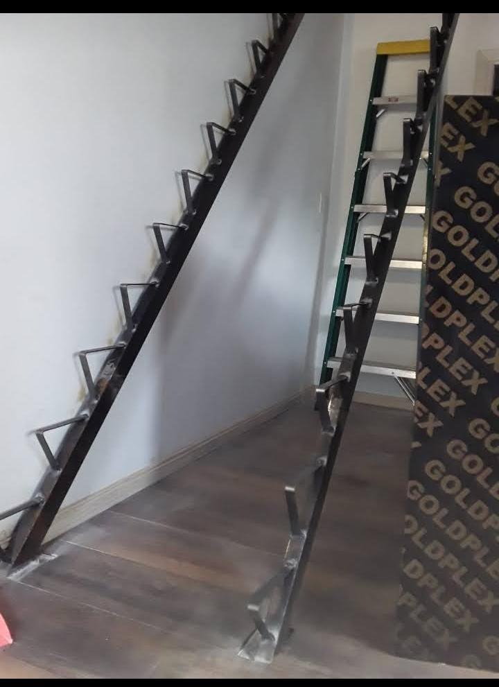 ANDRES BARBOZA CONSTRUCCIONES ANDRES BARBOZA CONSTRUCCIONES Construcciones
Reformas viviendas 
Albañil 
Isopan