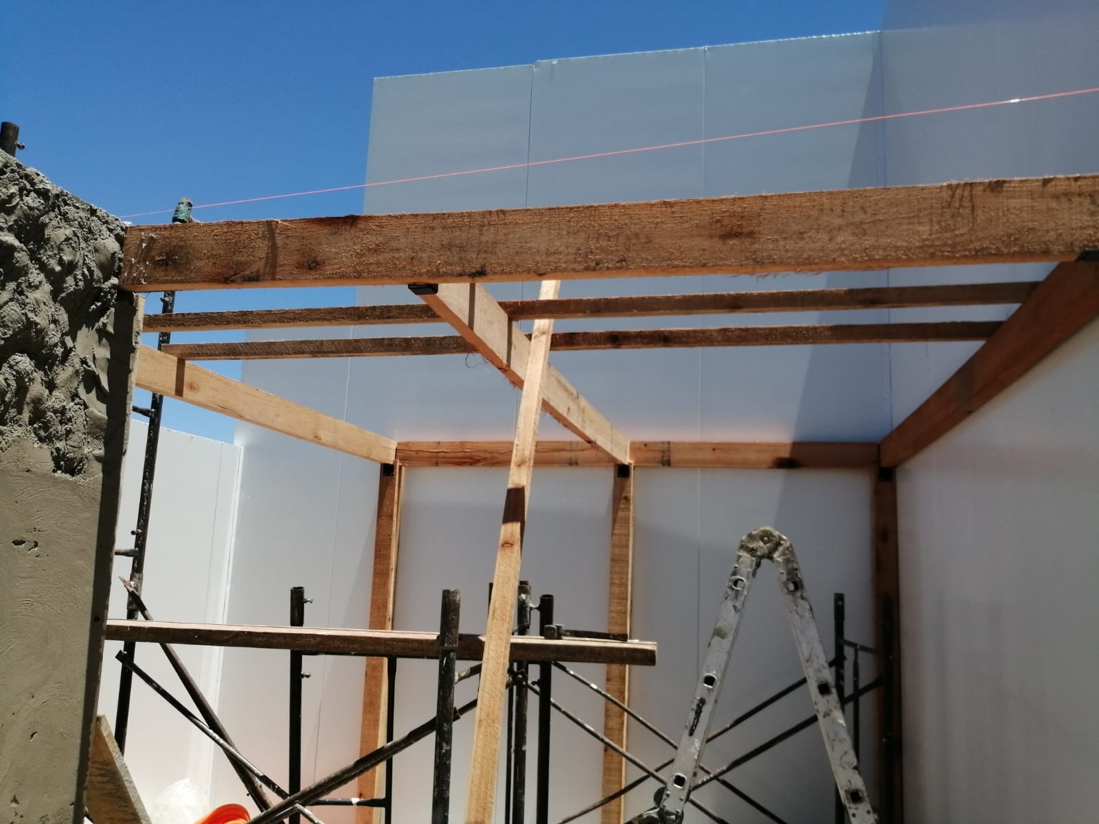 ANDRES BARBOZA CONSTRUCCIONES ANDRES BARBOZA CONSTRUCCIONES CONSTRUCCIONES
ALBAÑILES
REVESTIMIENTOS MADERA
STE