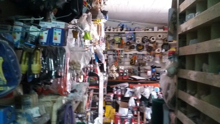 BARRACA Y FERRETERIA PUNTA 