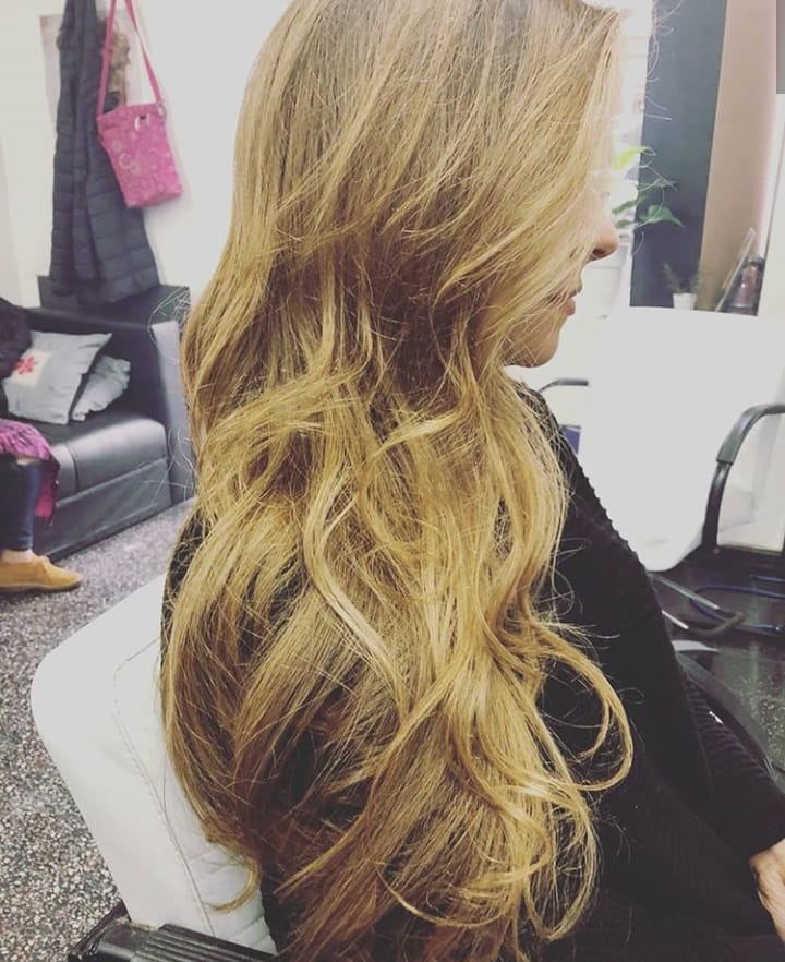 PELUQUERÍA BY LUCÍA  