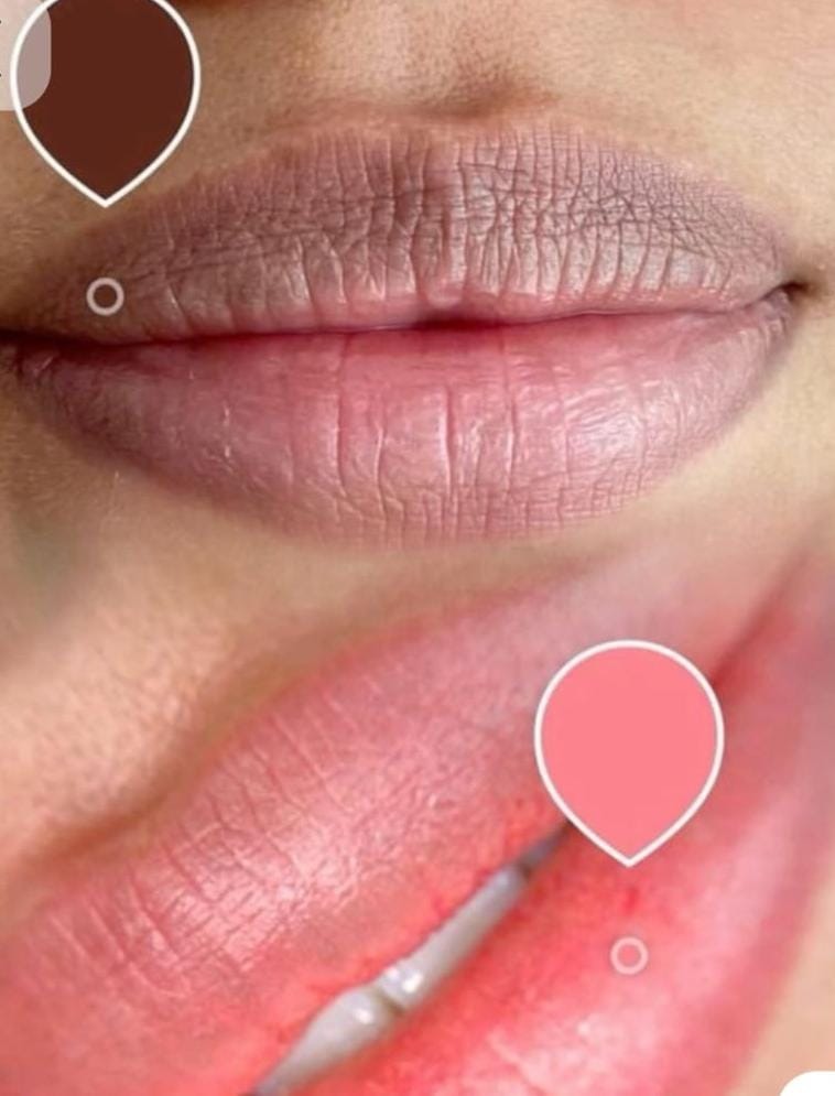 Verte Radiante Micropigmentación de labios 