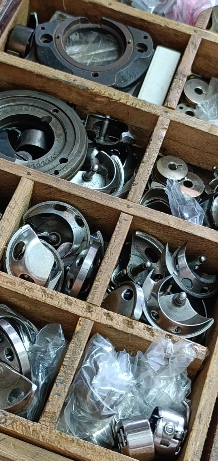 ETCHEVERRÍA MAQUINAS DE COSER  