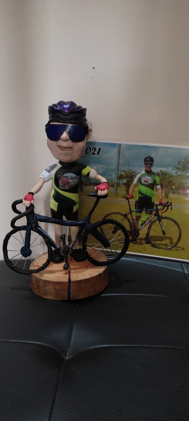 PERSONALIZADOS A Y B  