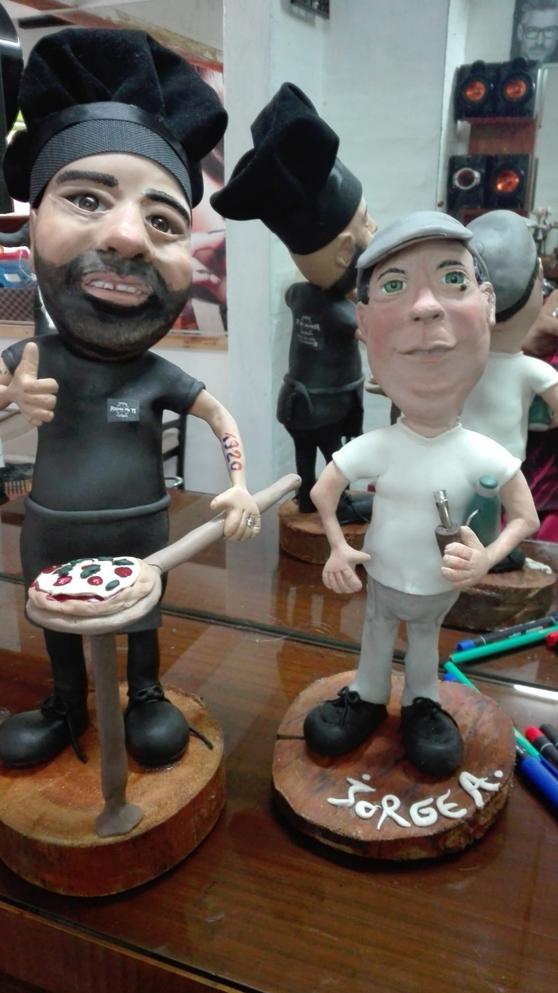 PERSONALIZADOS A Y B  