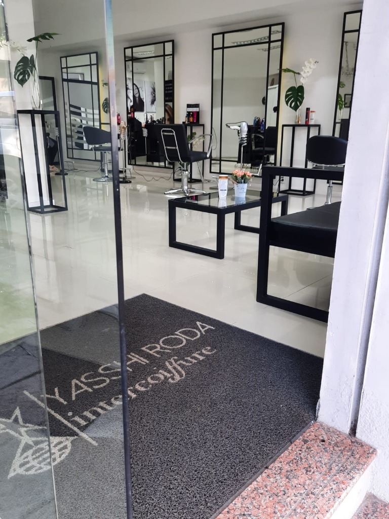 PEINADOS YASSHI RODA  