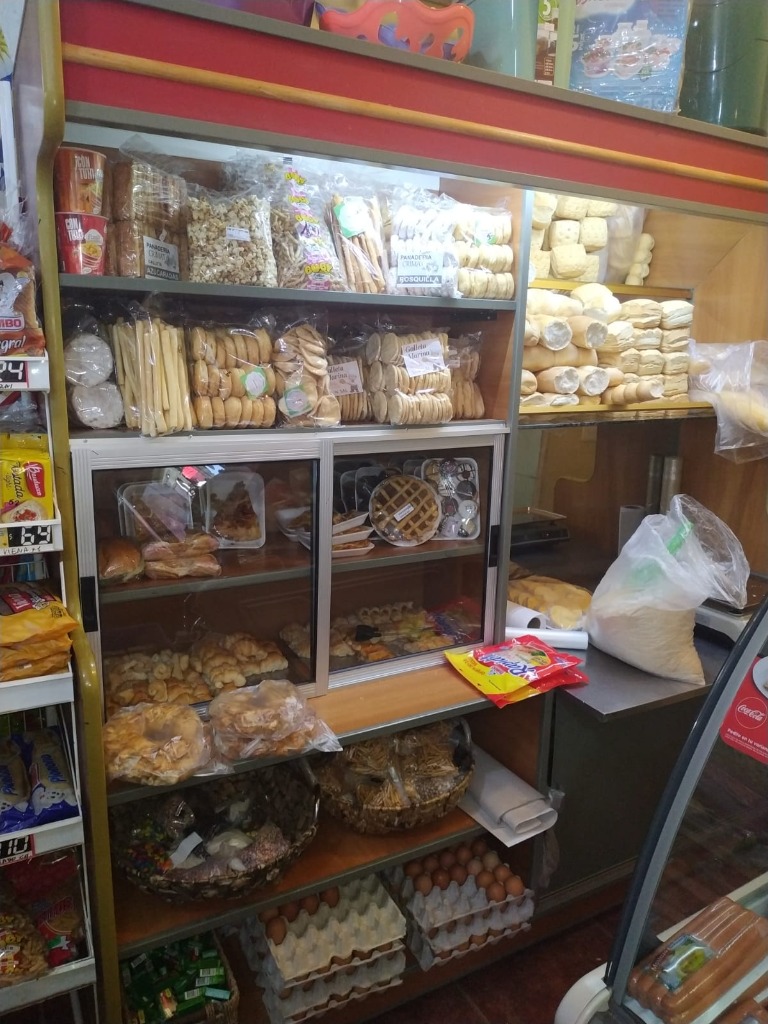SUPERMERCADO SUPER 8 Panaderia y rotiseria 