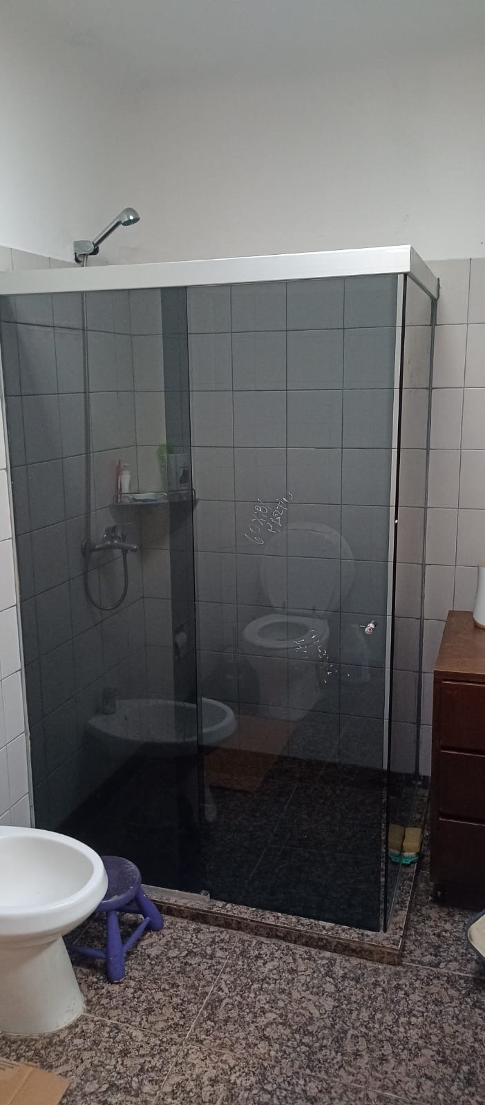 VIDRIERIA M.G VIDRERIA M.G Mamparas de baño 