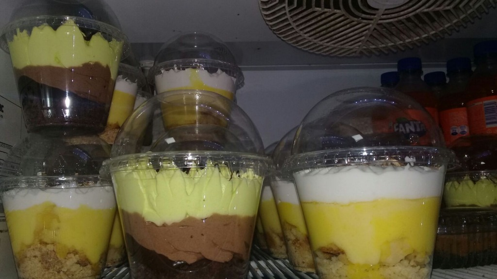 LA 999 PARRILLADA Postres 