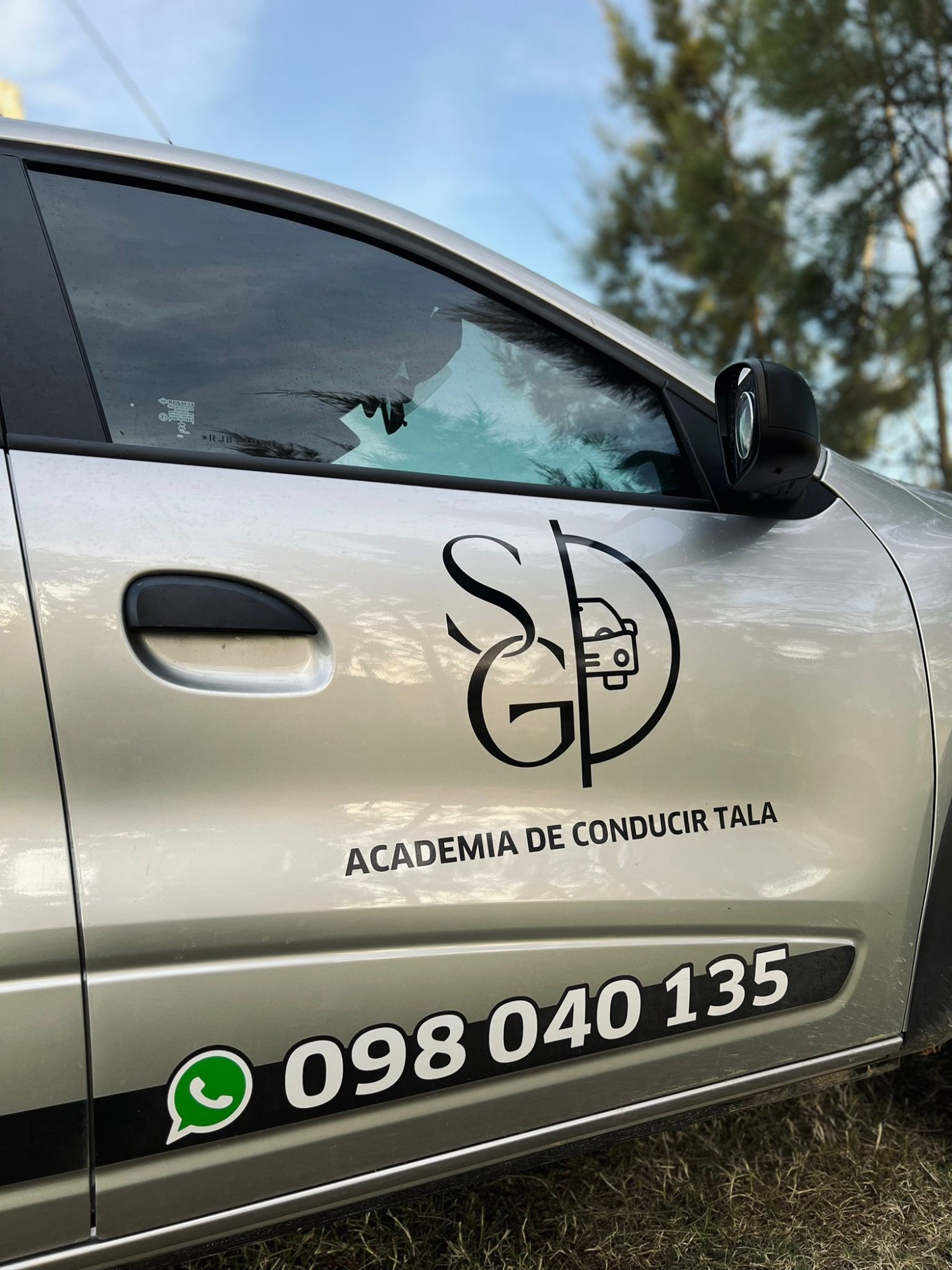 SG ACADEMIA DE CONDUCIR TALA  