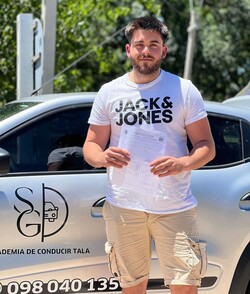 SG ACADEMIA DE CONDUCIR TALA 