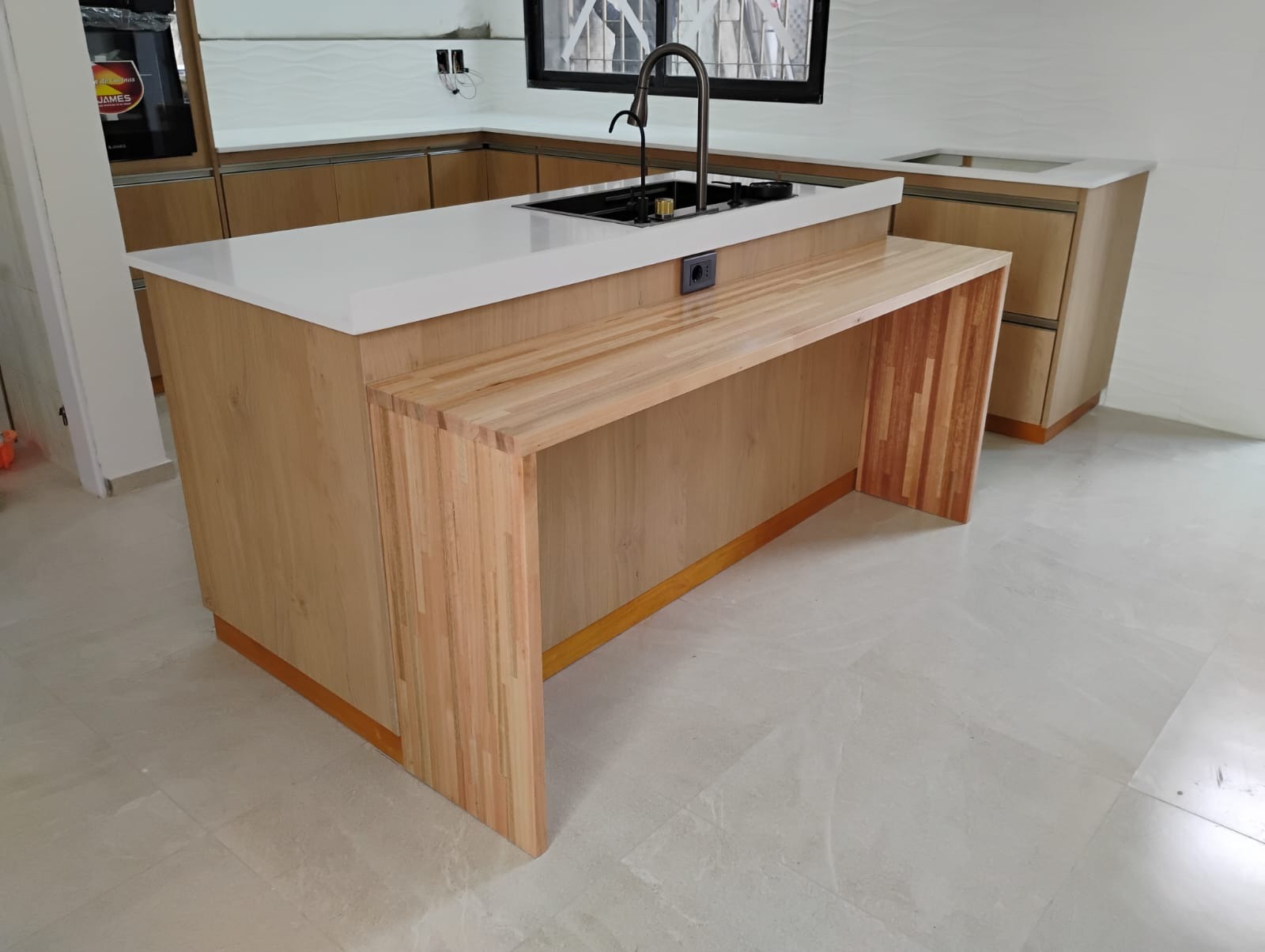 CARPINTERÍA MACAGNO  