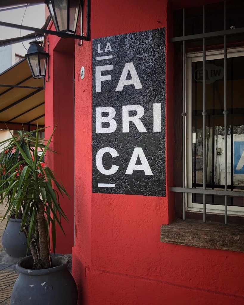 LA FABRICA  