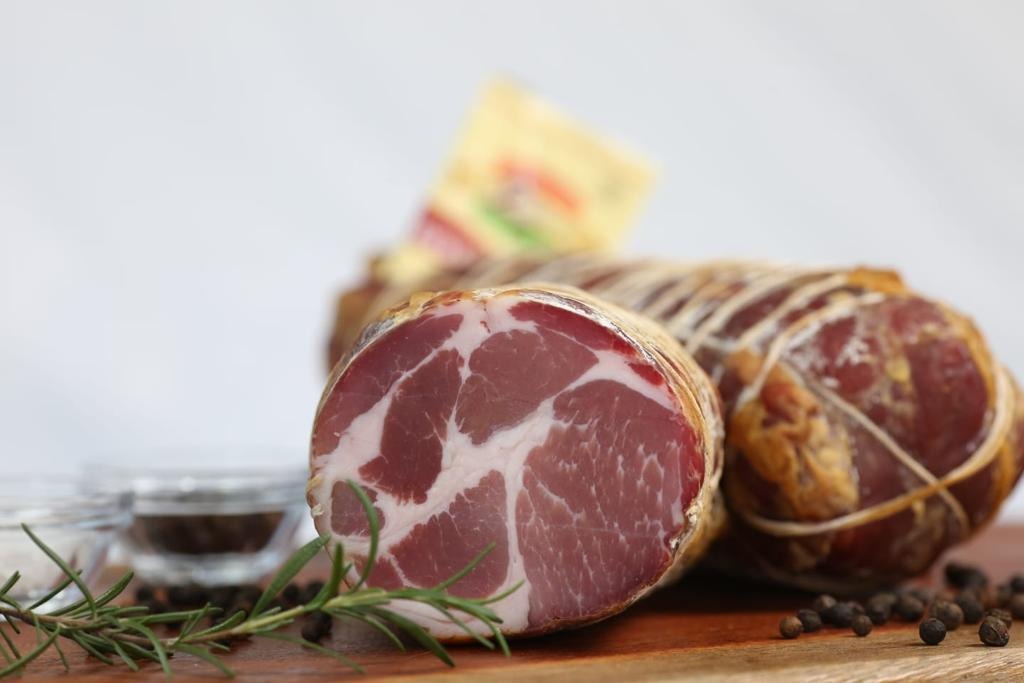 QUESERÍA CANARIO  Bondiola