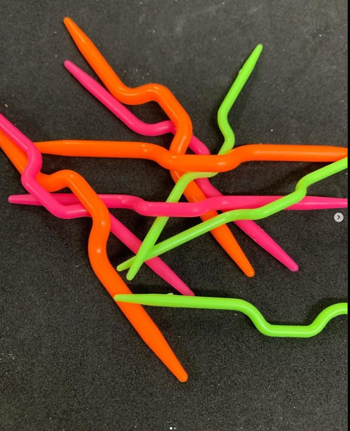 MERCERIA RG IMPORTACIONES Aguja de 8 