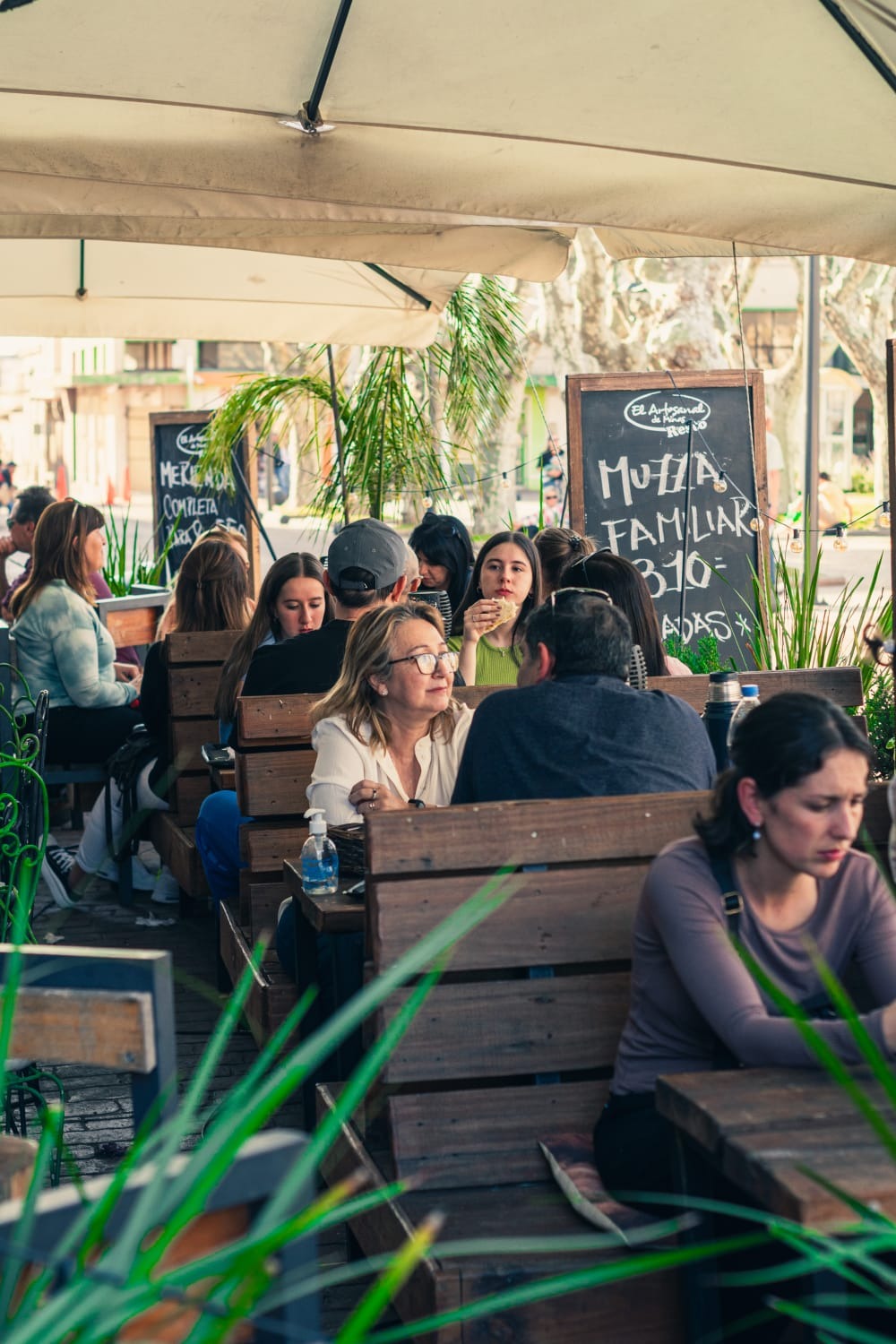 EL ARTESANAL EL ARTESANAL ALMUERZOS