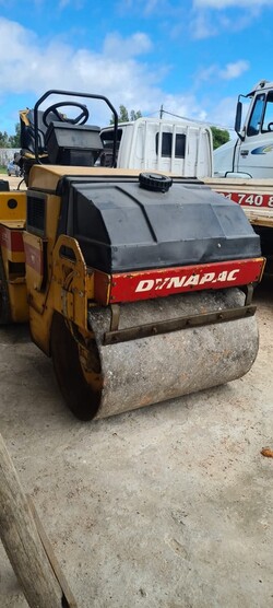 BARRACA Y FERRETERIA F Y D 