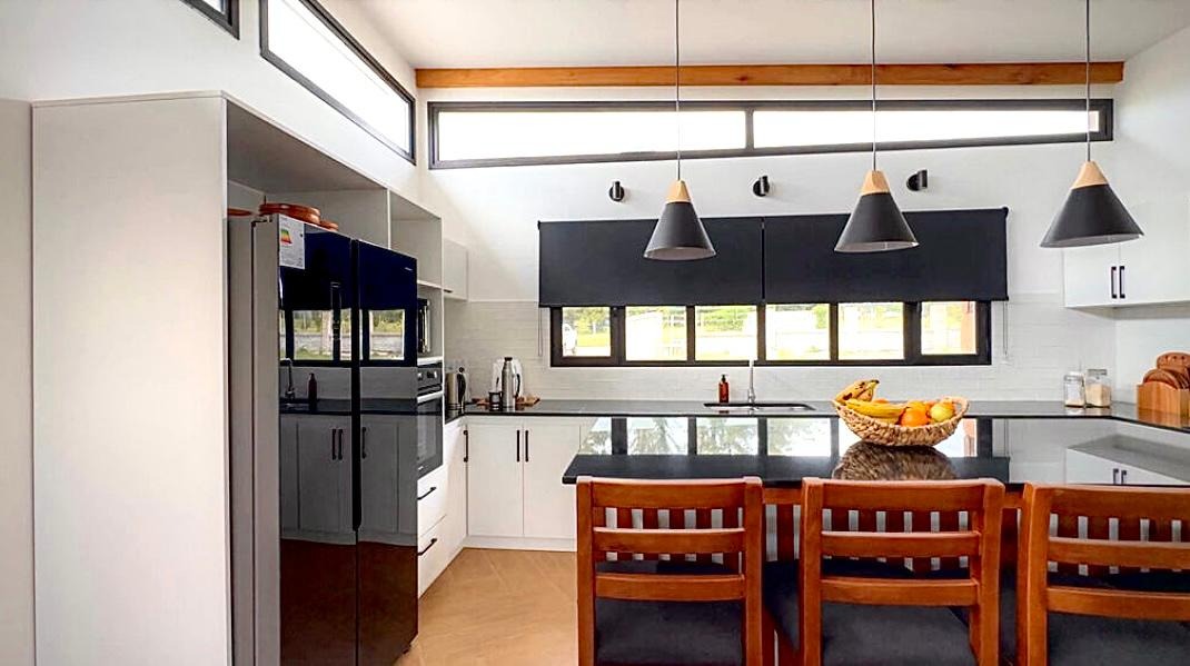 ROMA BAÑOS Y COCINA  