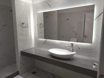 ROMA BAÑOS Y COCINA 