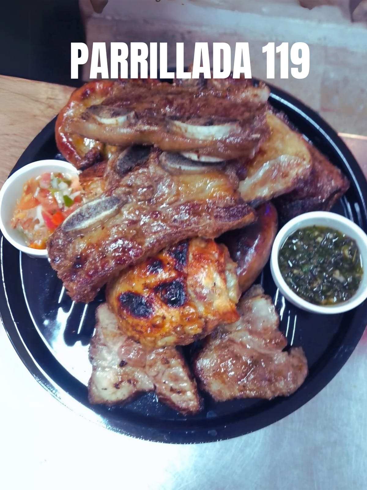 PARRILLADA 119 PARRILLADA 119 CENAS
ALMUERZOS
ENSALADAS
PARRILLADAS
COMIDA VEGET