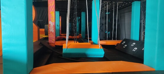 LALO MONTAJES PISTAS DE PADEL 