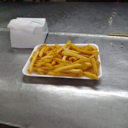 GRILL LOS CHINITOS (CARRITO) 