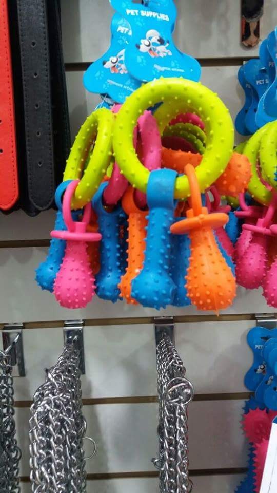 BAZAR LOS TRES JUGUETES 