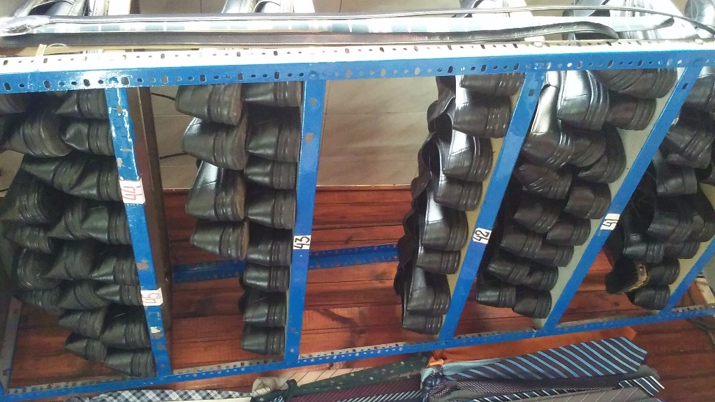 ALQUILERES TAYA TRAJES  