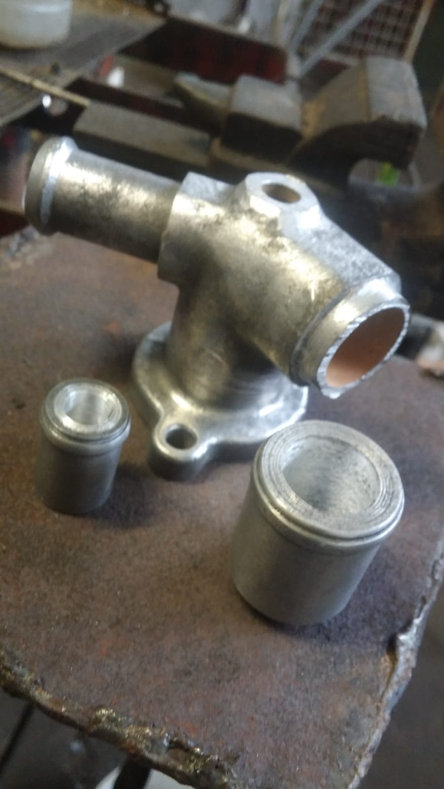 VILLALBA HNOS SRL Villalba Hnos - Soldaduras en Aluminio ALUMINIO, BRONCE, ANTIMONIO,  HIERRO FUNDIDO