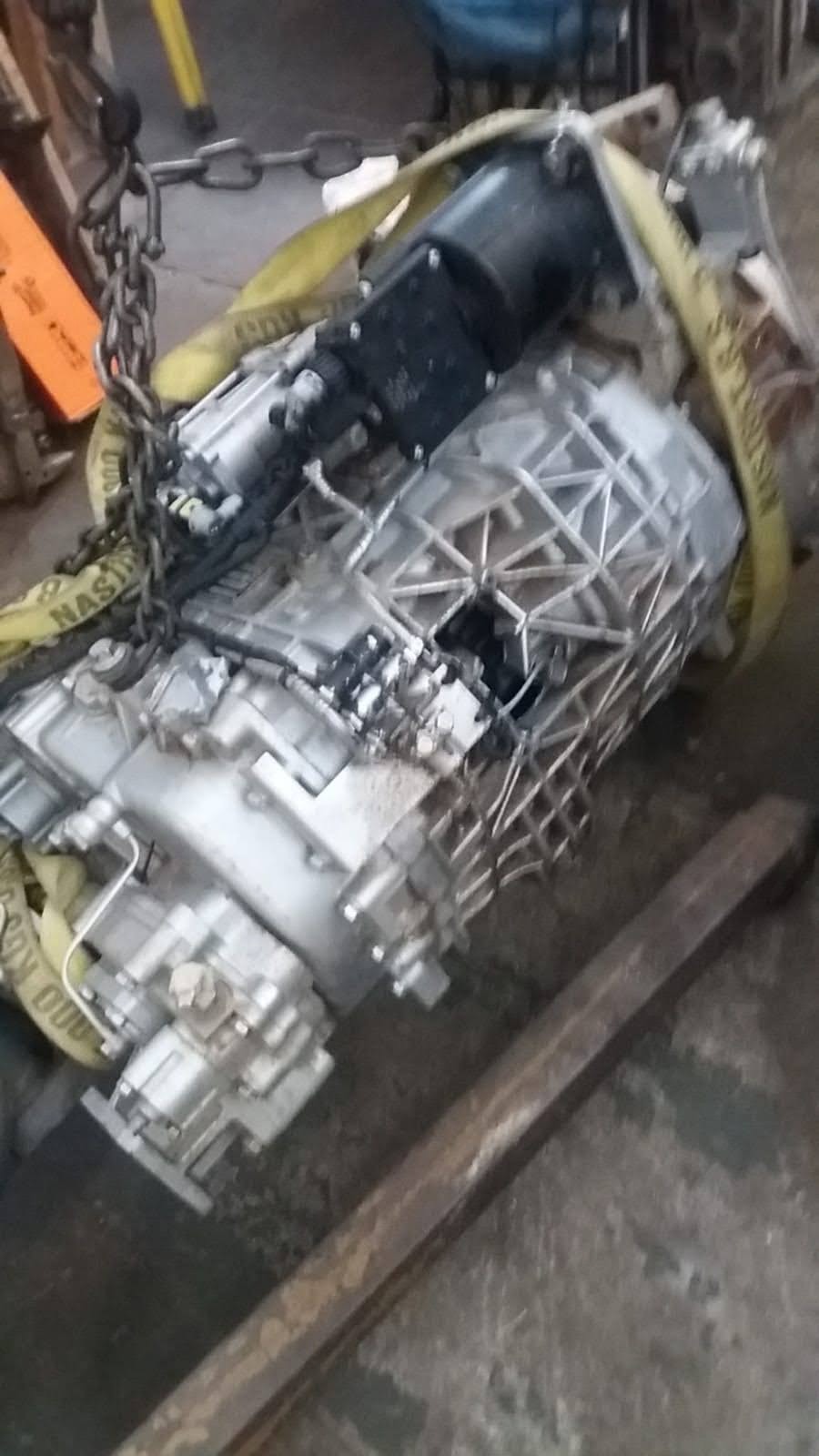 VILLALBA HNOS SRL Villalba Hnos - Soldaduras en Aluminio ALUMINIO, BRONCE, ANTIMONIO,  HIERRO FUNDIDO