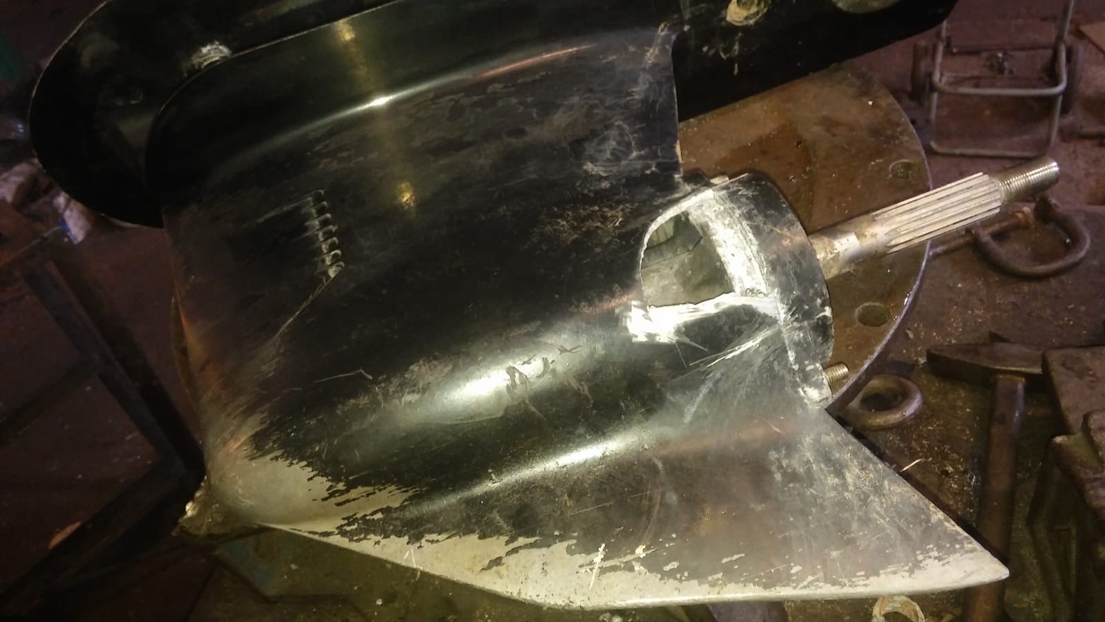 VILLALBA HNOS SRL Villalba Hnos - Soldaduras en Aluminio ALUMINIO, BRONCE, ANTIMONIO,  HIERRO FUNDIDO