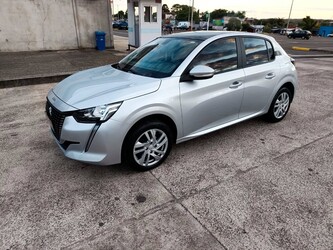 Automotora Avenida PEUGEOT 208