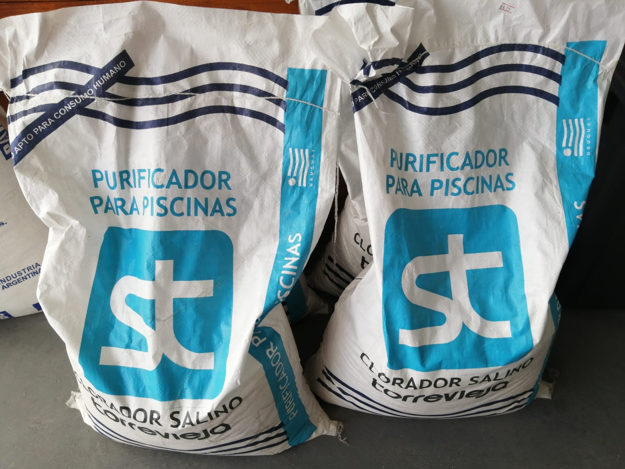 TU DROGUERÍA AÑON PISCINA:  Pastillas de cloro, Clarificados, Alguicidas