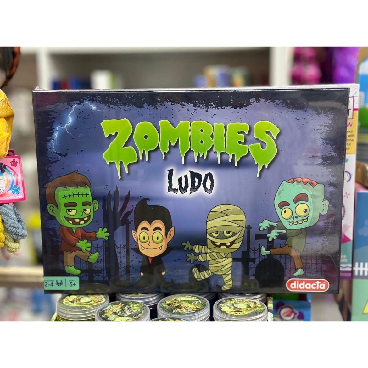 SALÓN PINOCHO Zombies Ludo 