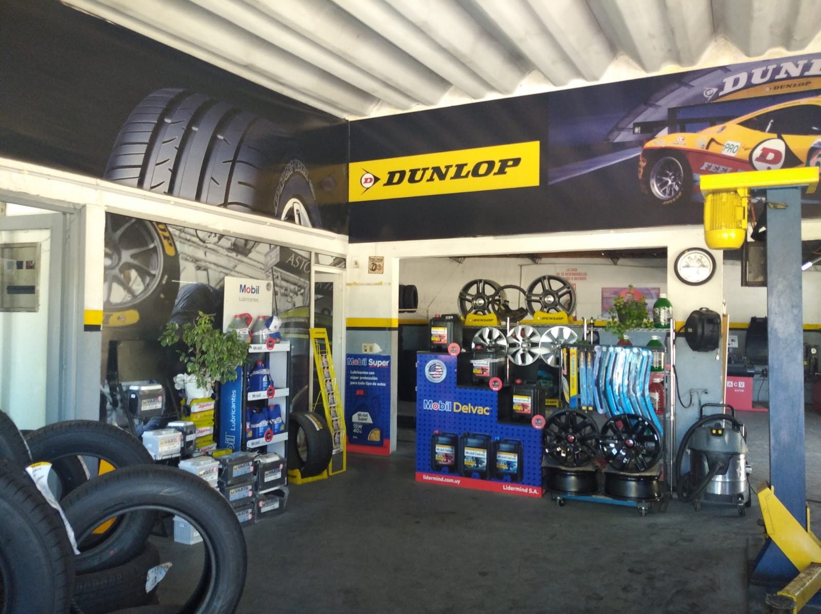 NEUMÁTICOS DE PUNTA  