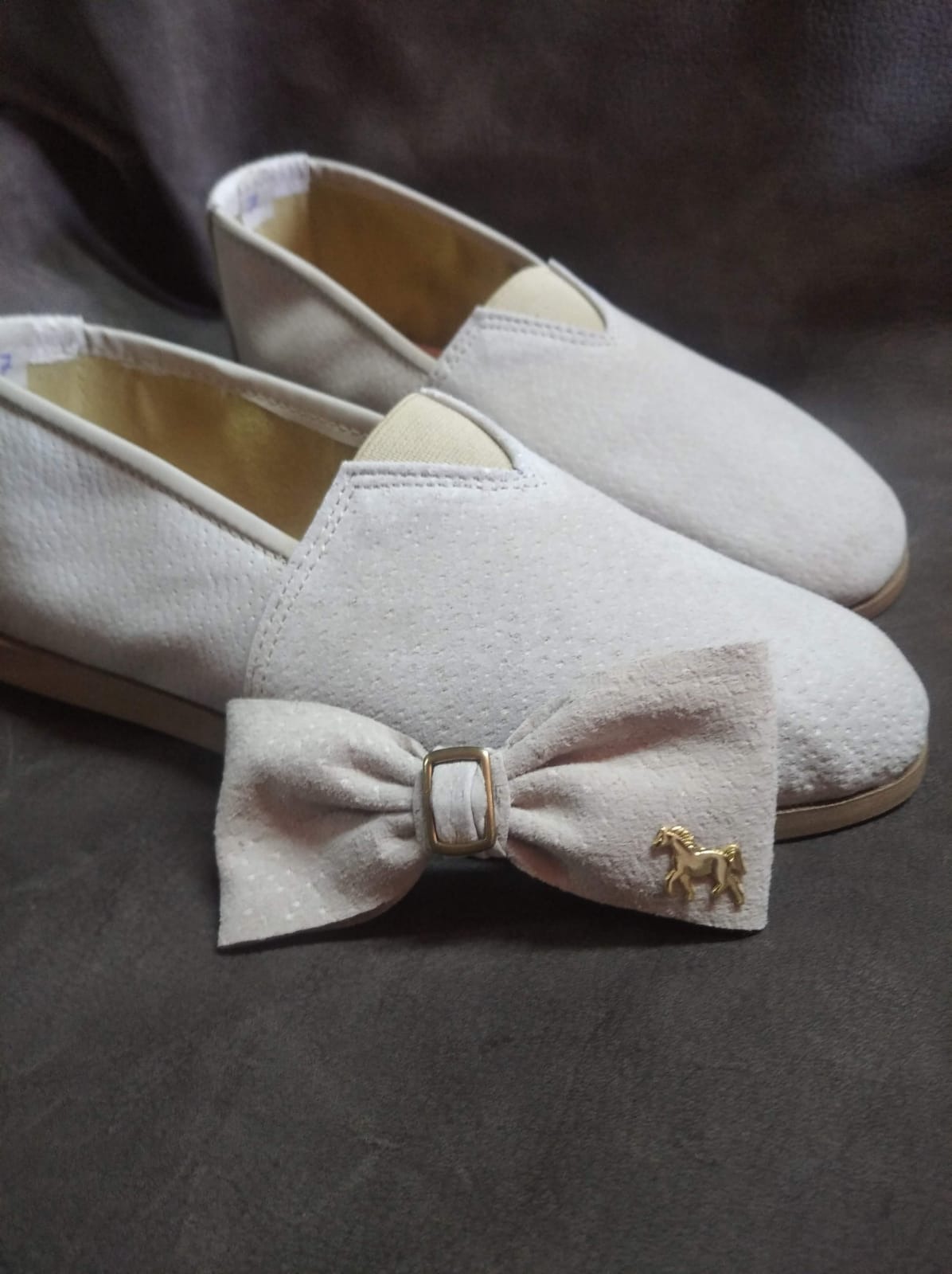 DISKAN ARTÍCULOS Y ZAPATOS EN CUERO  