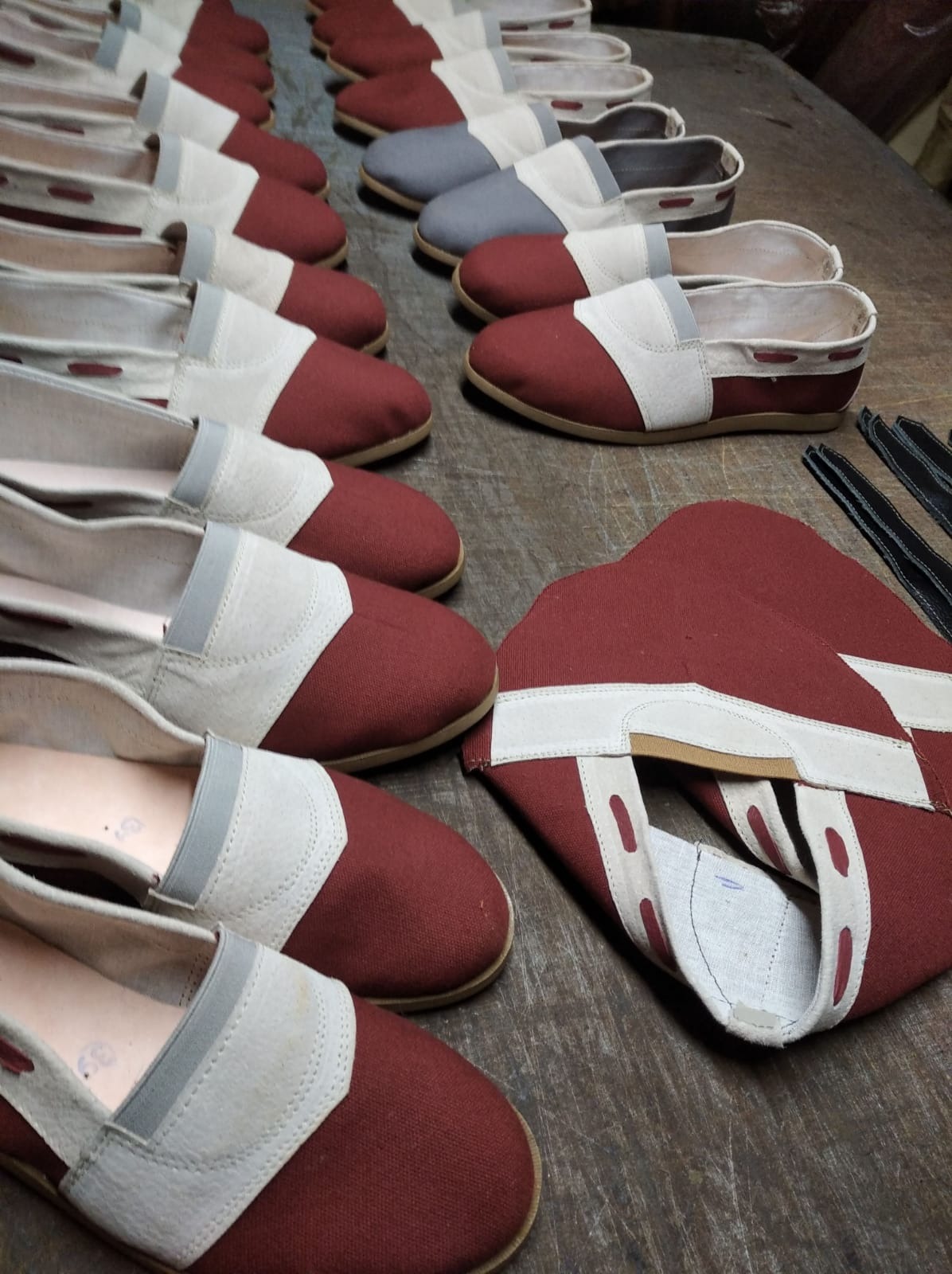 DISKAN ARTÍCULOS Y ZAPATOS EN CUERO  