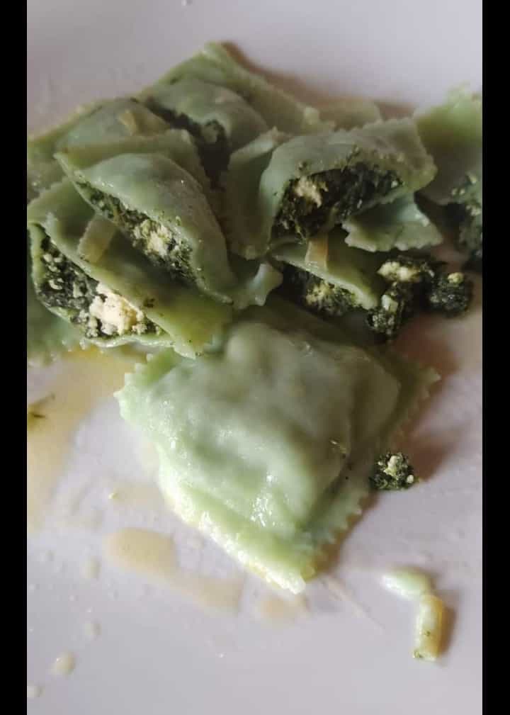 LO DE GASTON Ravioles de verdura y ricota 